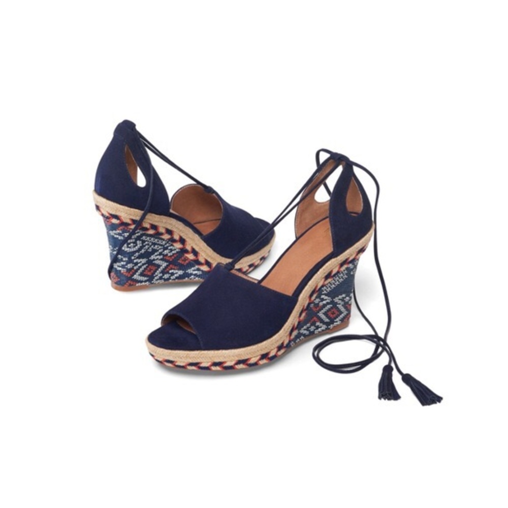 CAbi Wedge 7